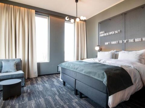Quality Hotel The Box